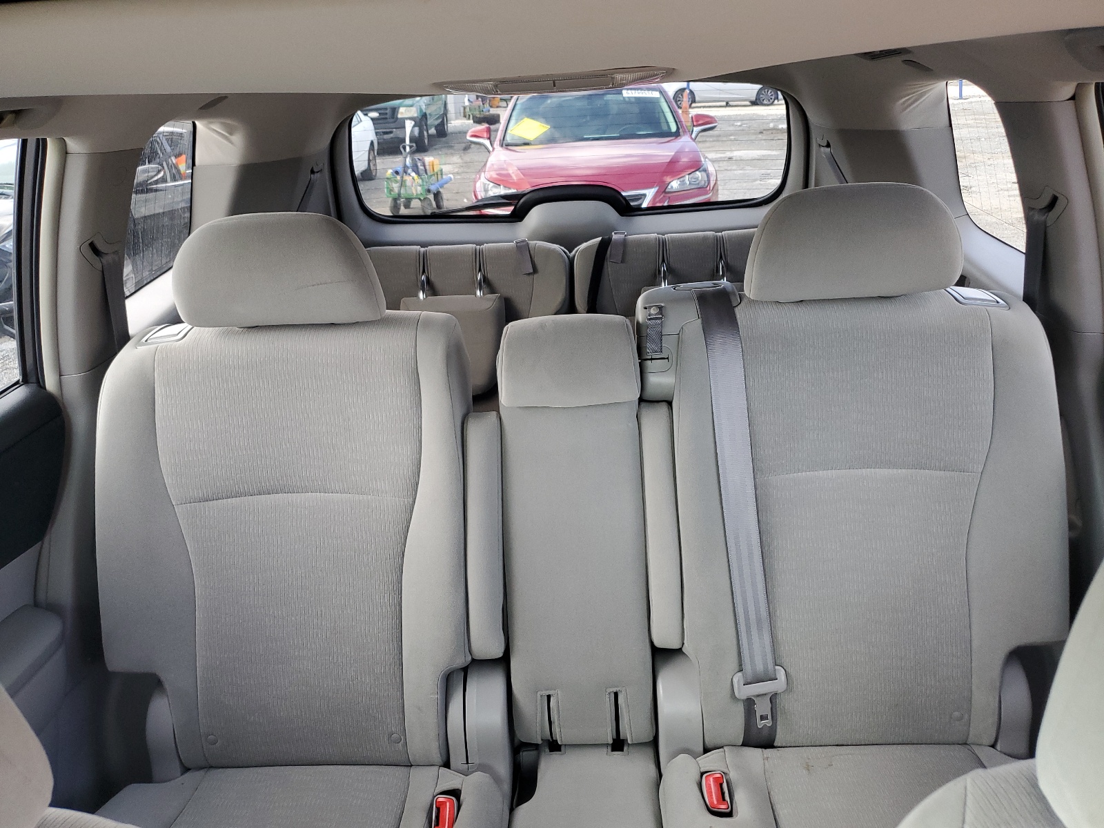 5TDBK3EH1BS065930 2011 Toyota Highlander Base