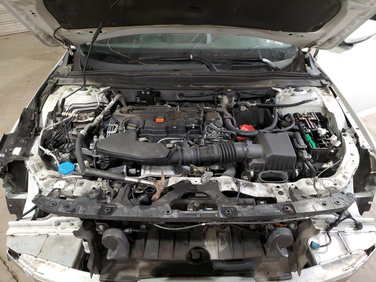 1HGCV2F58JA006820 2018 Honda Accord Exl