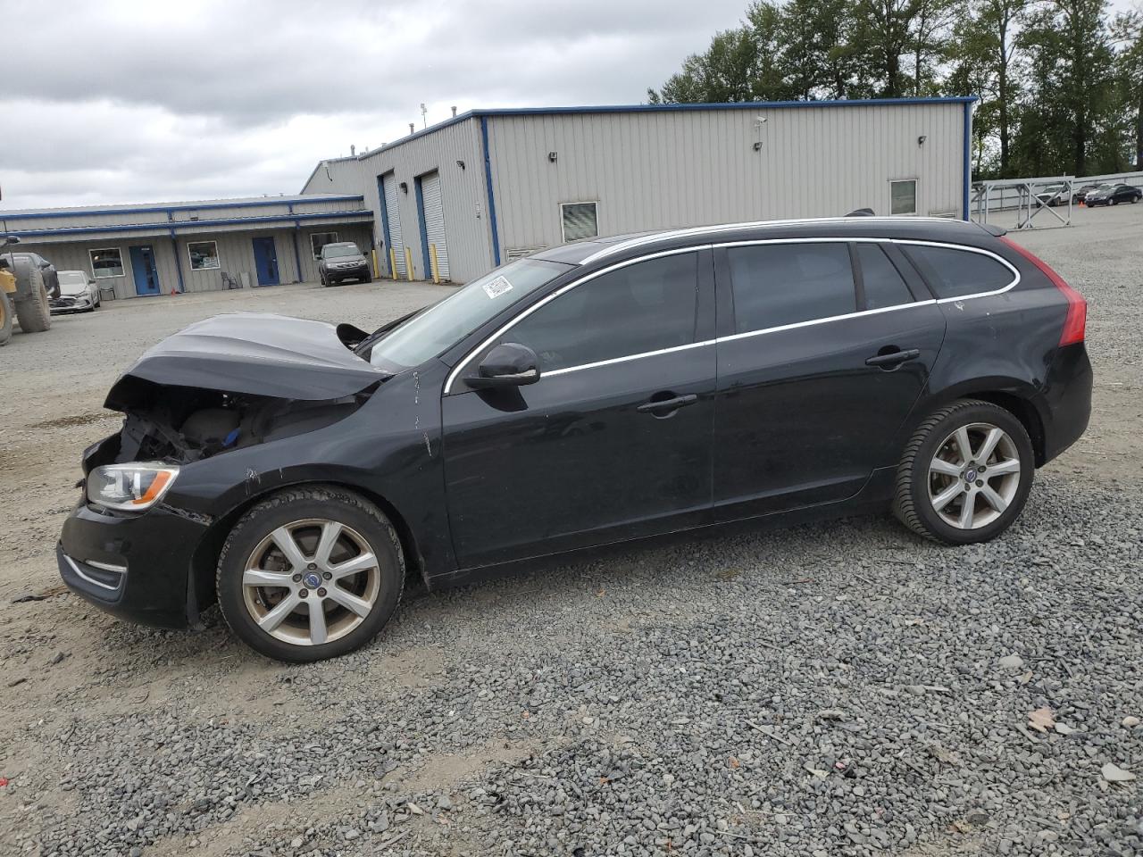 YV140MEK2G1287763 2016 VOLVO V60 - Image 1