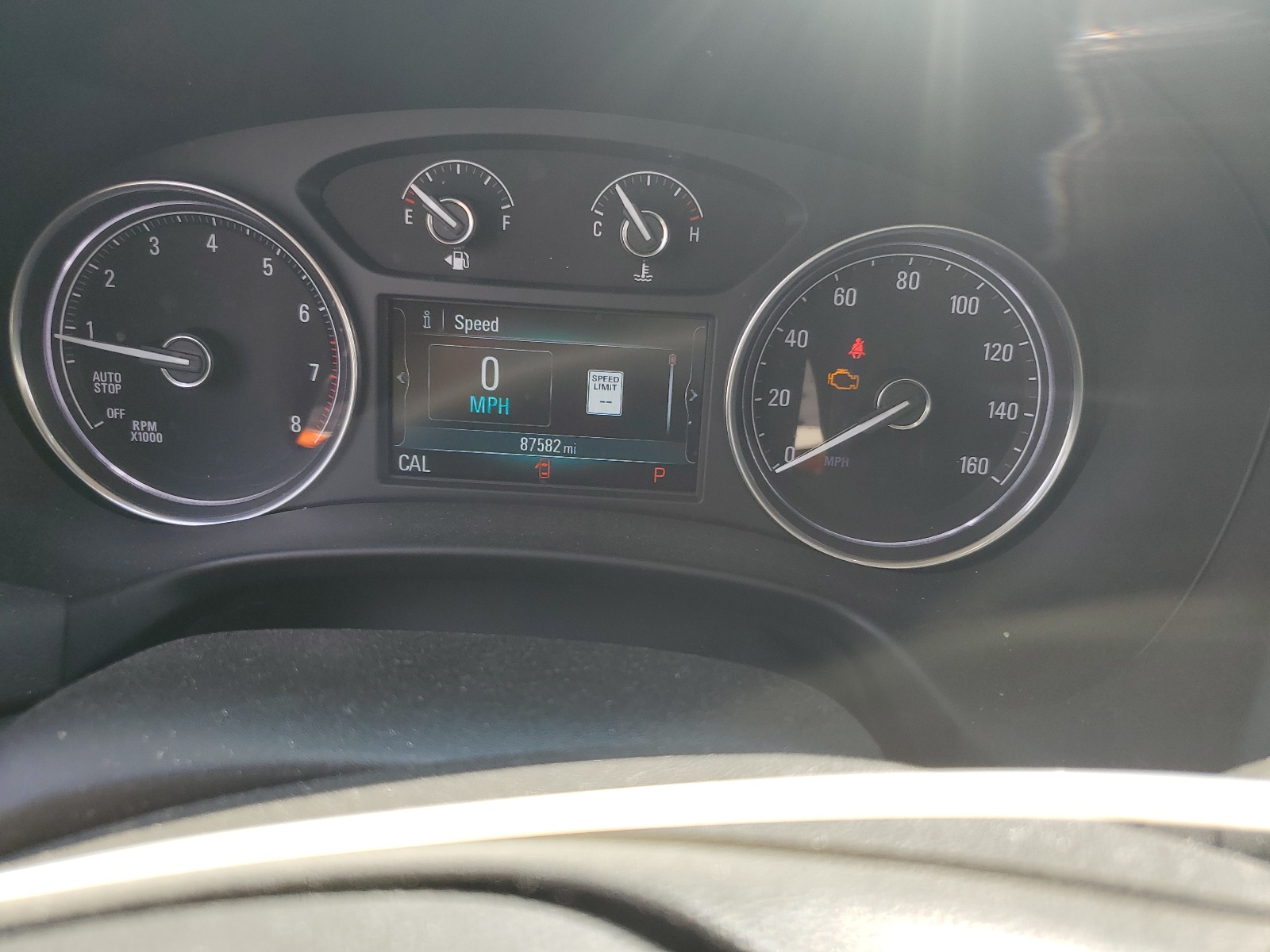 5GAEVBKW1KJ235476 2019 Buick Enclave Premium