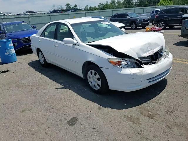 2003 Toyota Camry Le VIN: 4T1BE32K03U201240 Lot: 62929014