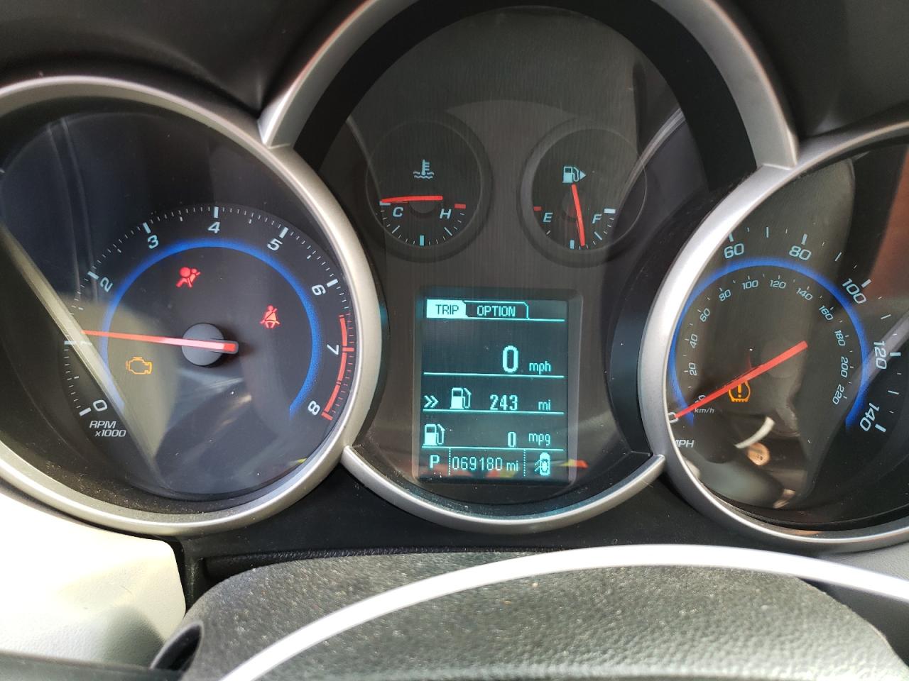 2016 Chevrolet Cruze - Image 9
