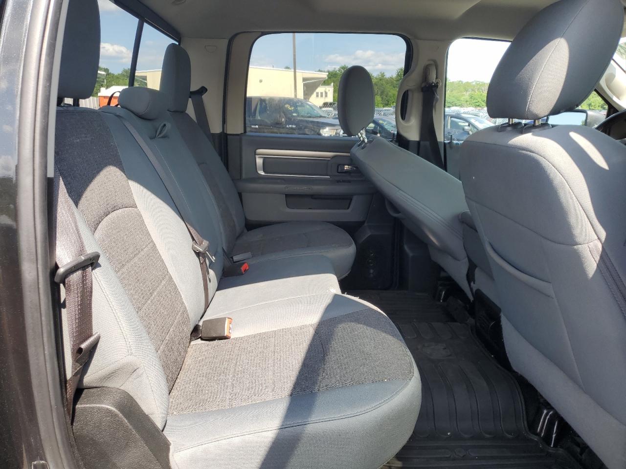 2018 Ram 1500 Slt VIN: 1C6RR7LG2JS126131 Lot: 63937294