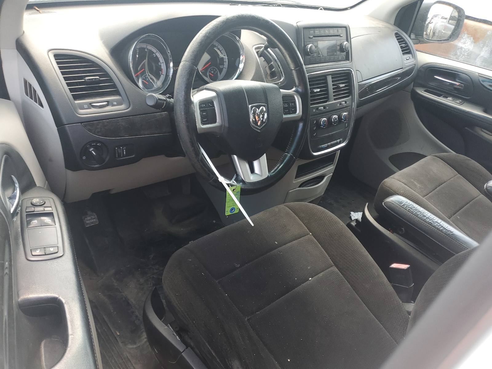 2C4JRGAG6DR635119 2013 Ram Tradesman