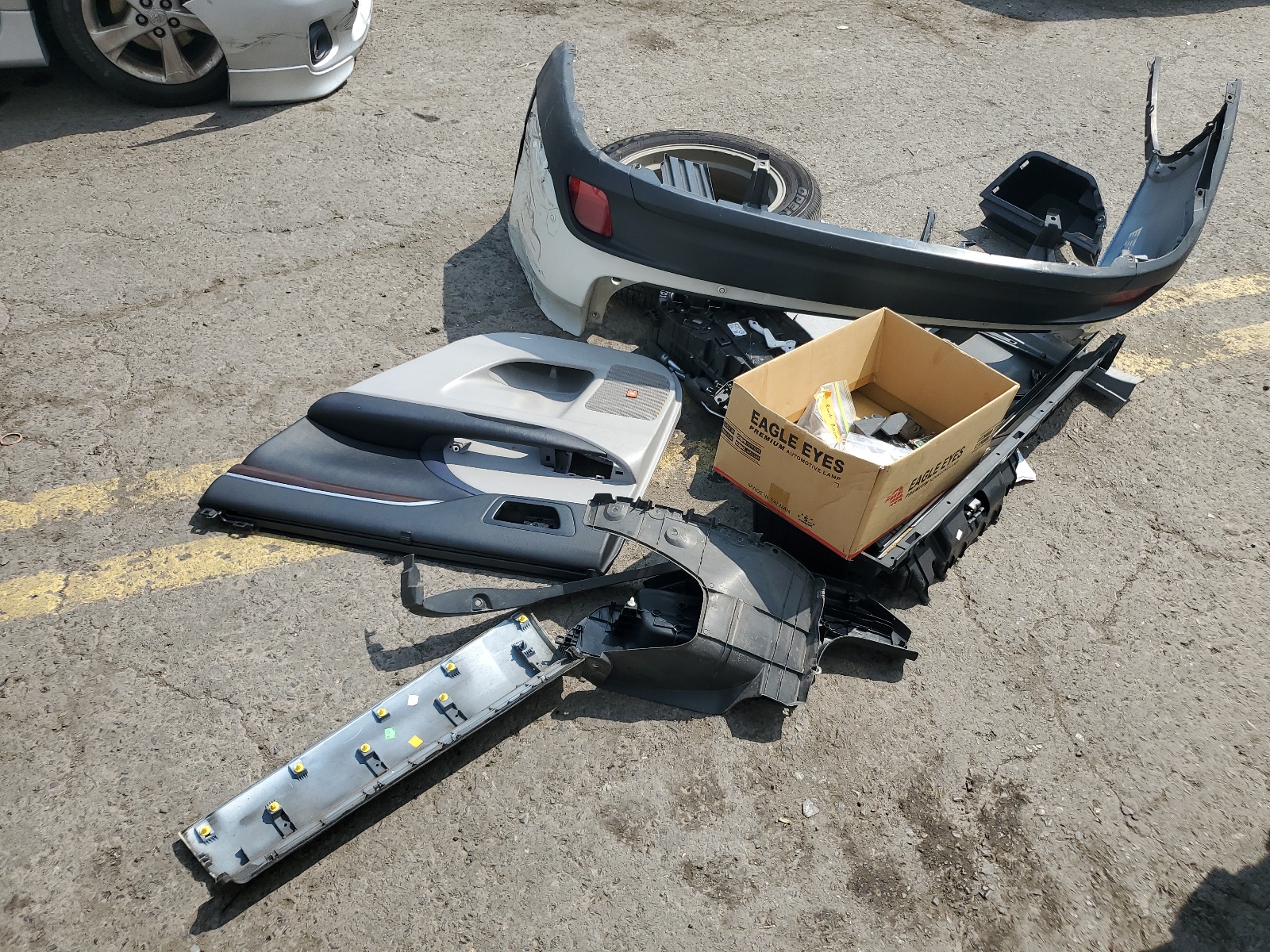 5TDDKRFH1GS347597 2016 Toyota Highlander Limited