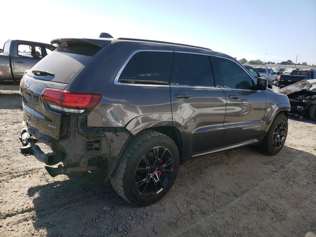 2015 Jeep Grand Cherokee - Image 3