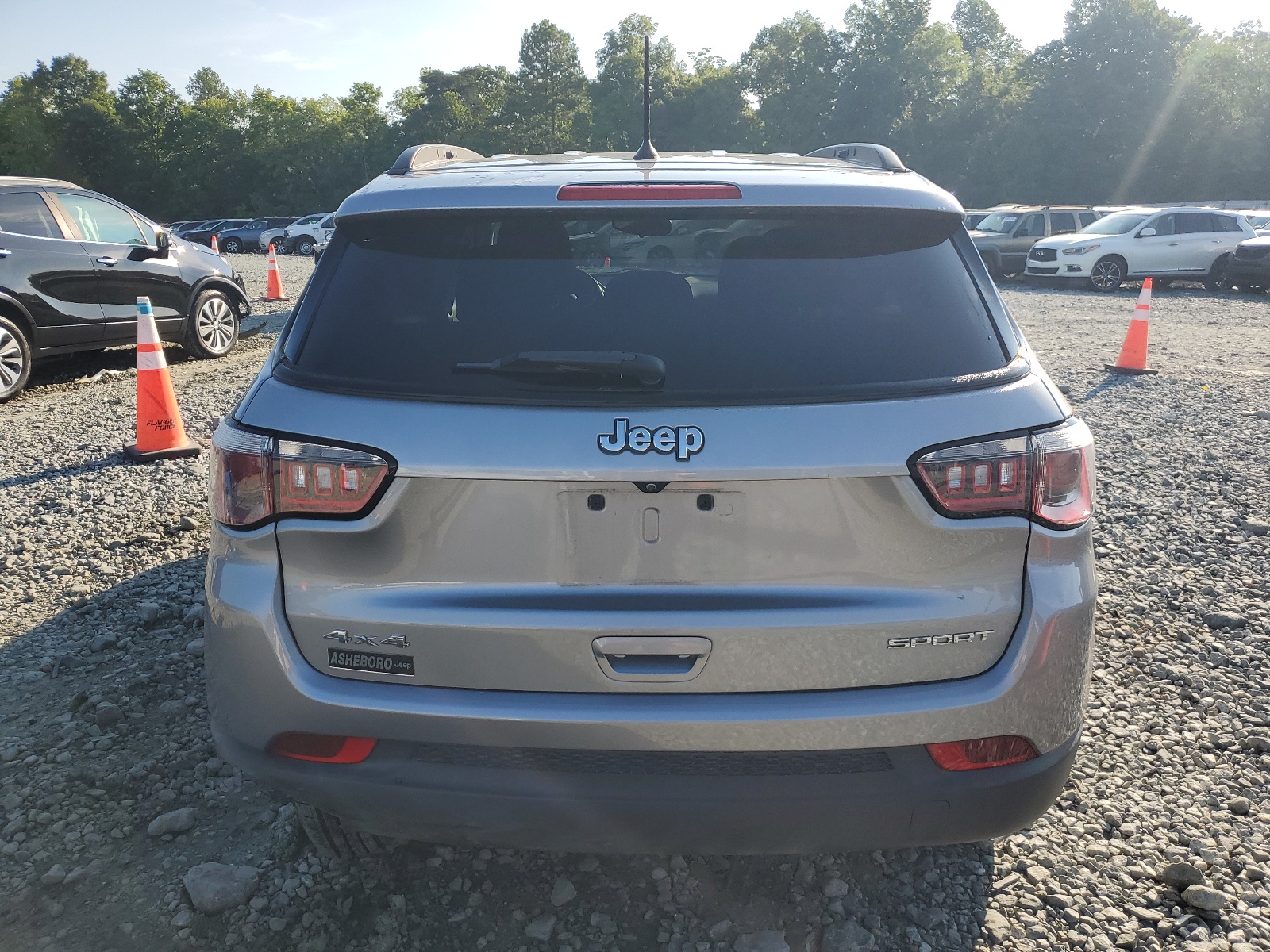 3C4NJDAB1JT234355 2018 Jeep Compass Sport