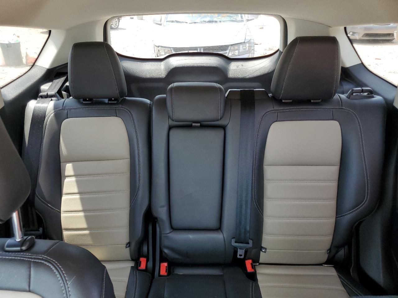 2019 Ford Escape - Image 10