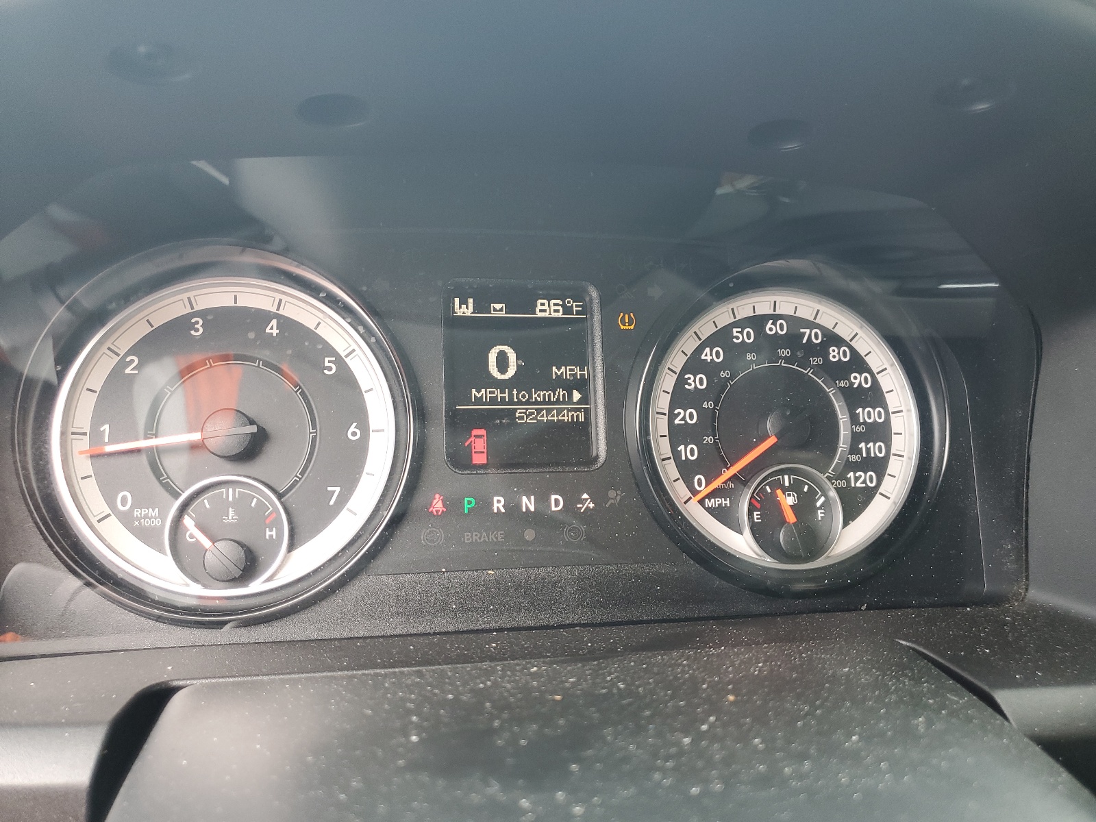 1C6RR7FG9JS148851 2018 Ram 1500 St