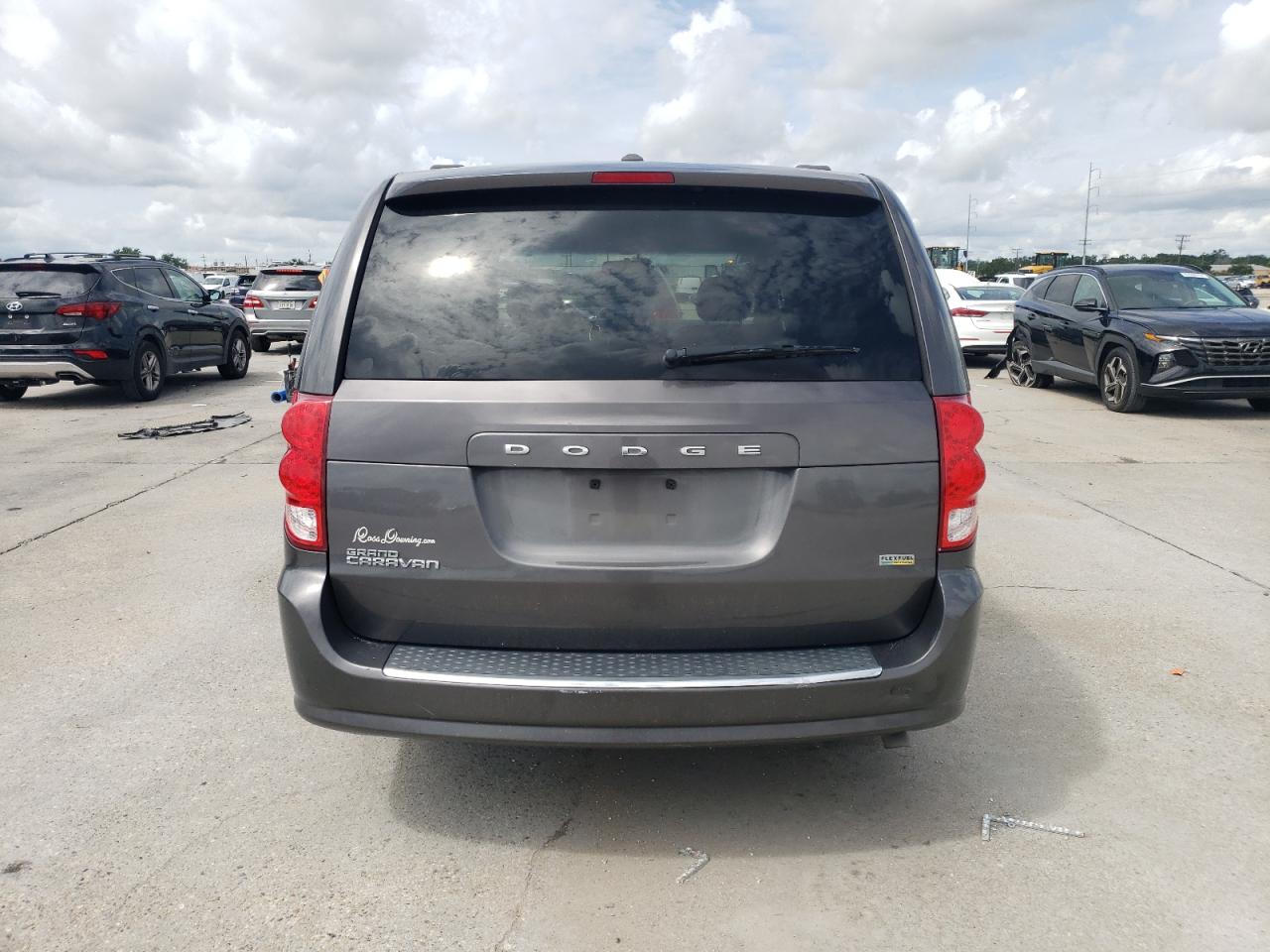 2C4RDGCG9HR624622 2017 Dodge Grand Caravan Sxt