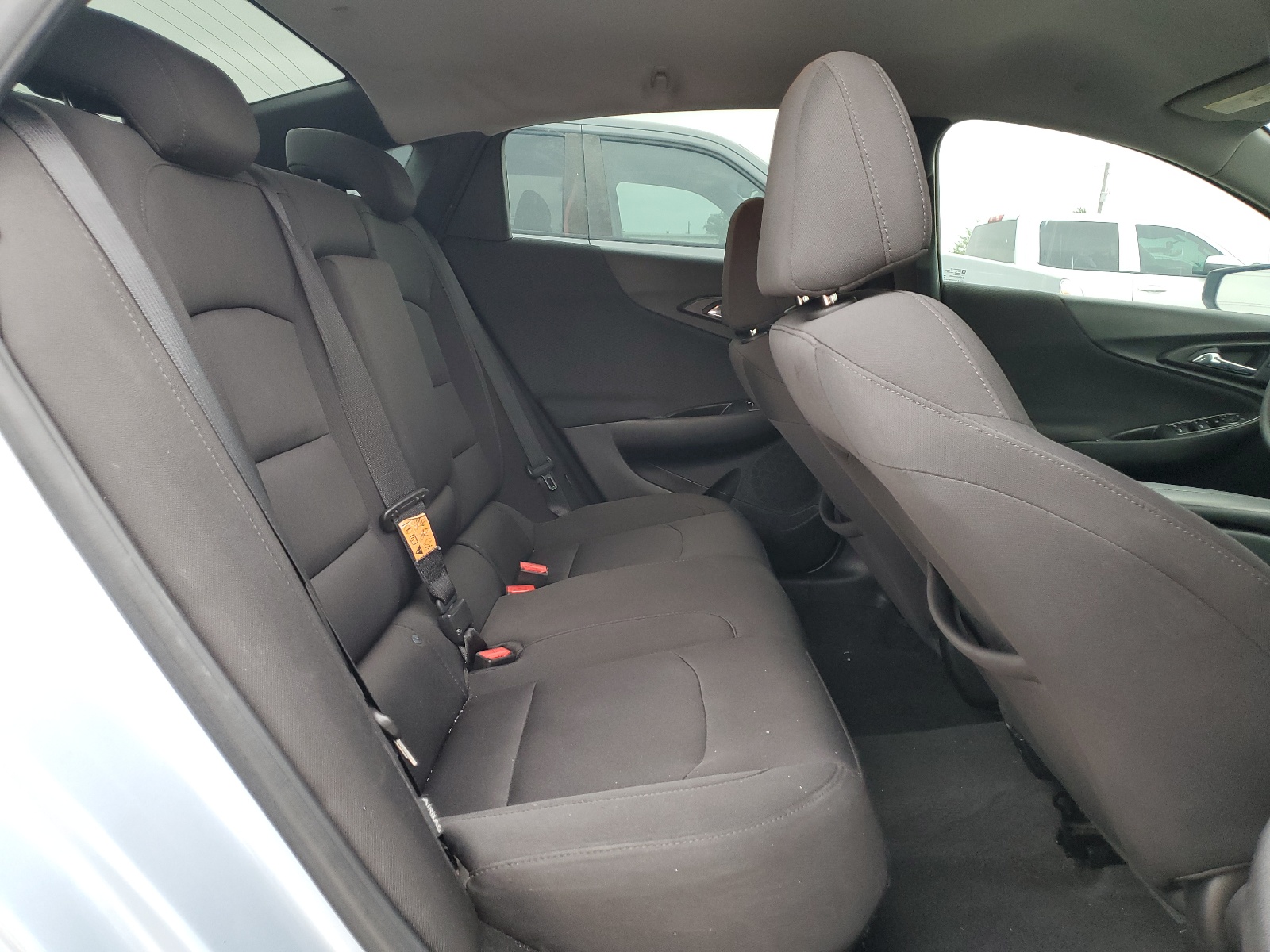 1G1ZD5ST4JF205179 2018 Chevrolet Malibu Lt