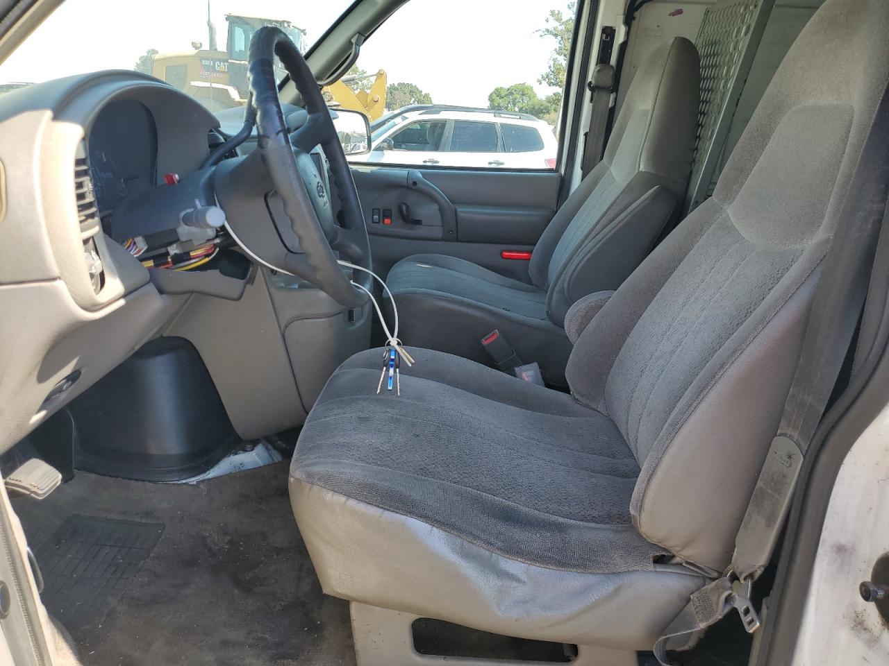 2002 Chevrolet Astro VIN: 1GCDM19XX2B117345 Lot: 64441344