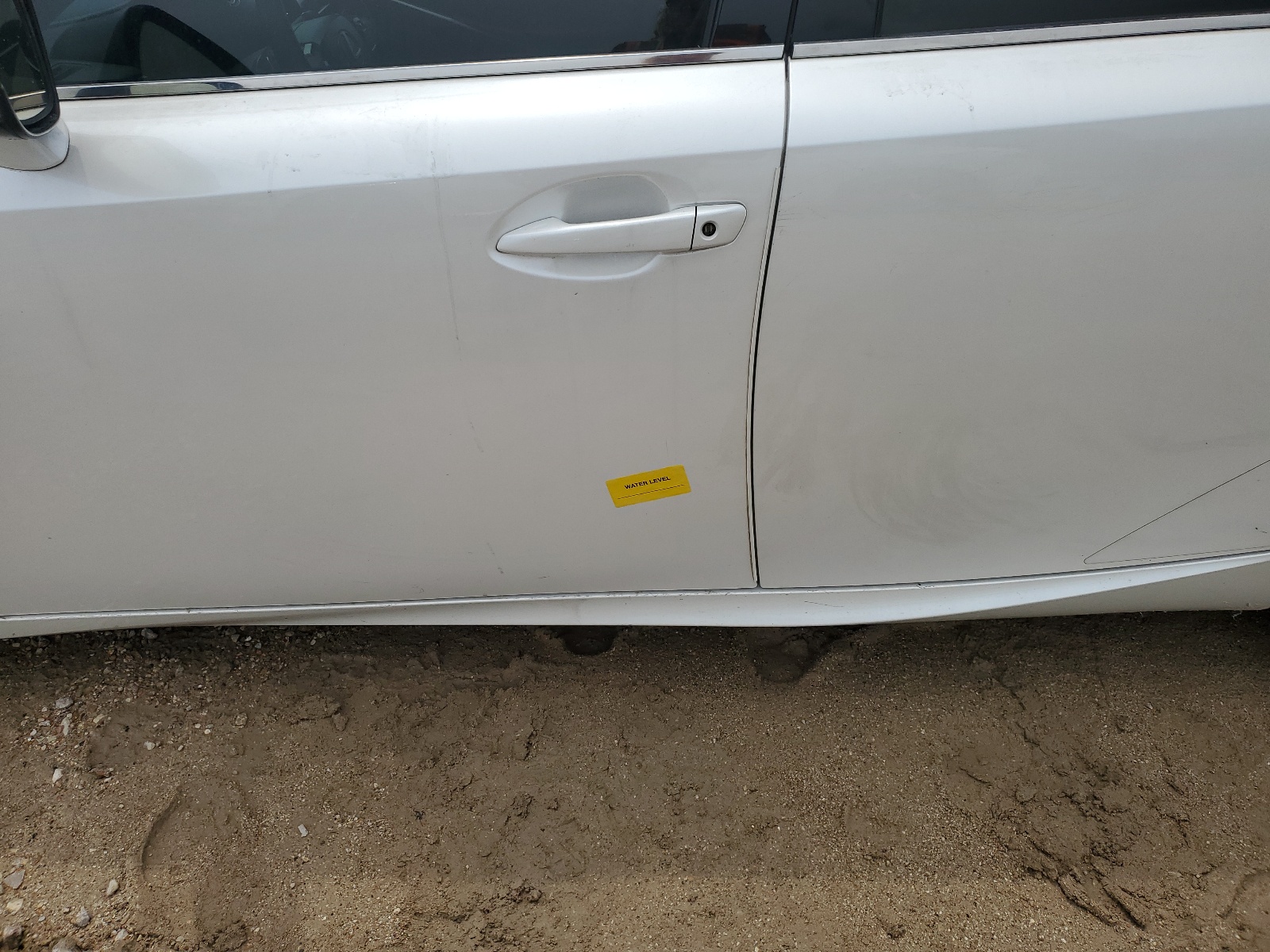 JTHBA1D22J5077043 2018 Lexus Is 300