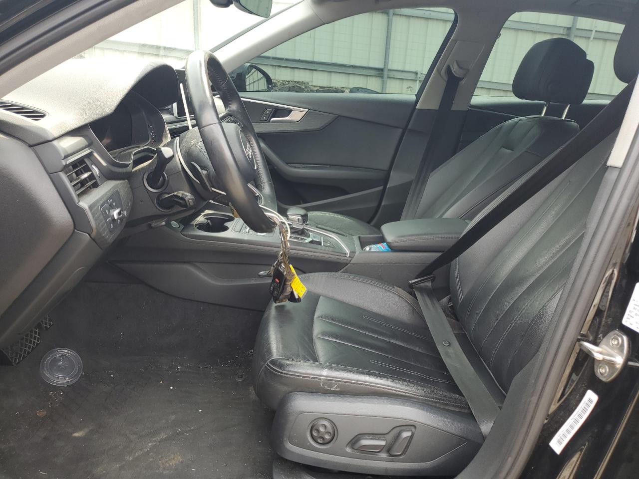 2017 Audi A4 Premium VIN: WAUDNAF45HN045479 Lot: 63766704