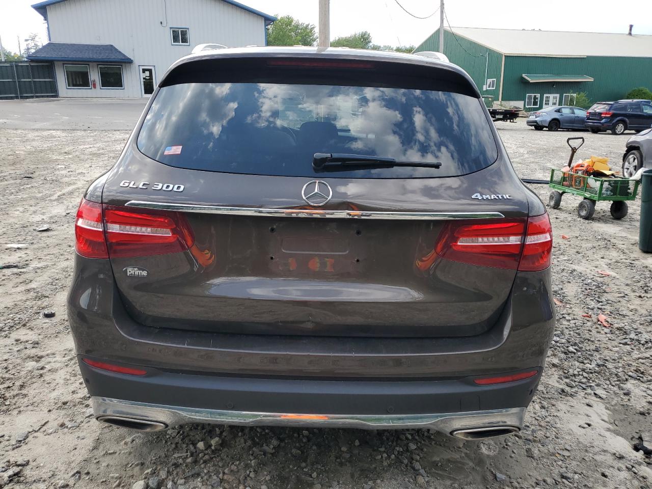 WDC0G4KB8JV070121 2018 Mercedes-Benz Glc 300 4Matic