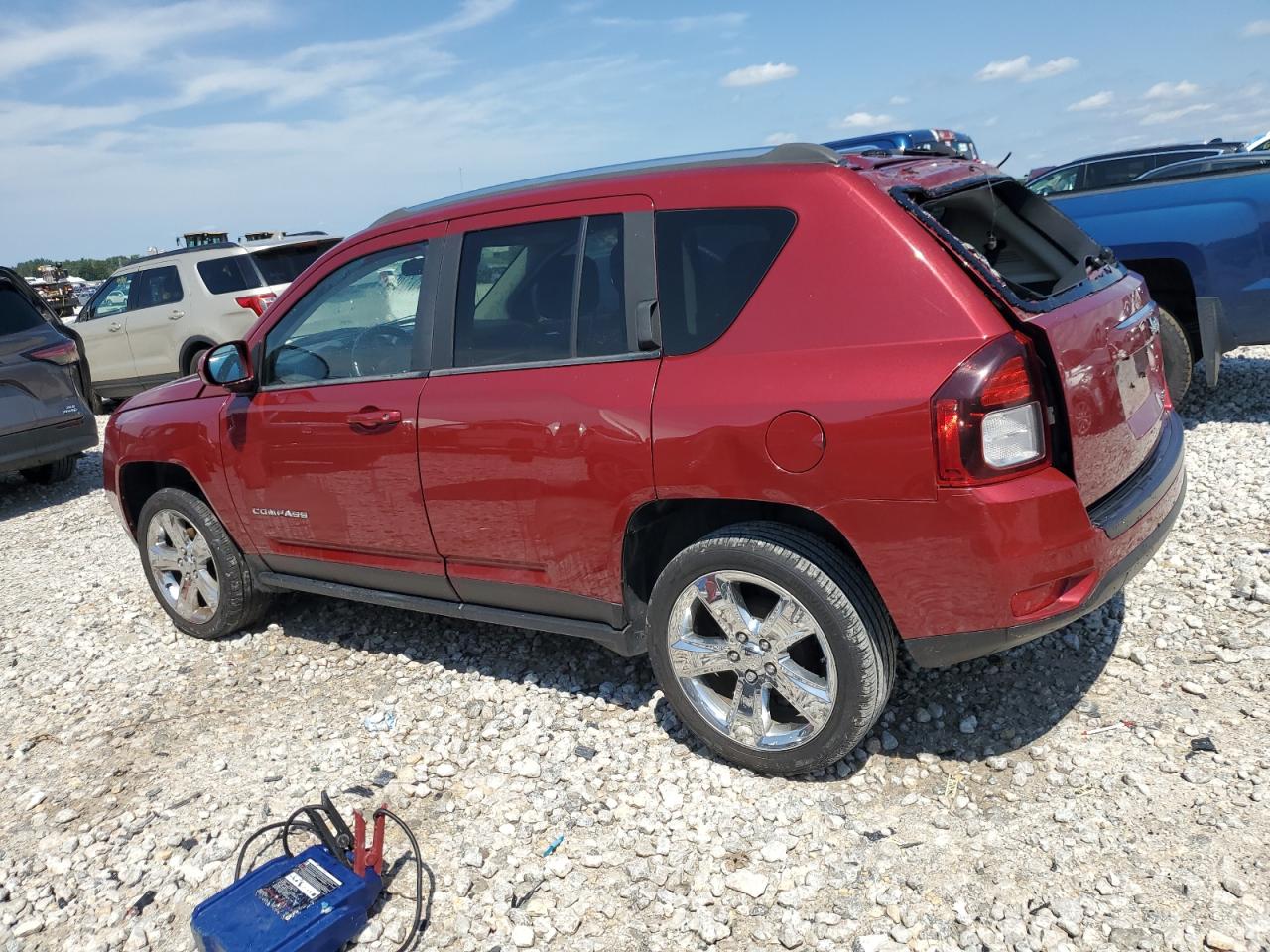 VIN 1C4NJCEB3ED900731 2014 JEEP COMPASS no.2