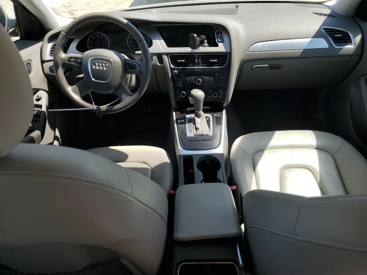 2010 Audi A4 Premium Plus VIN: WAUEFAFL2AN008355 Lot: 63502654