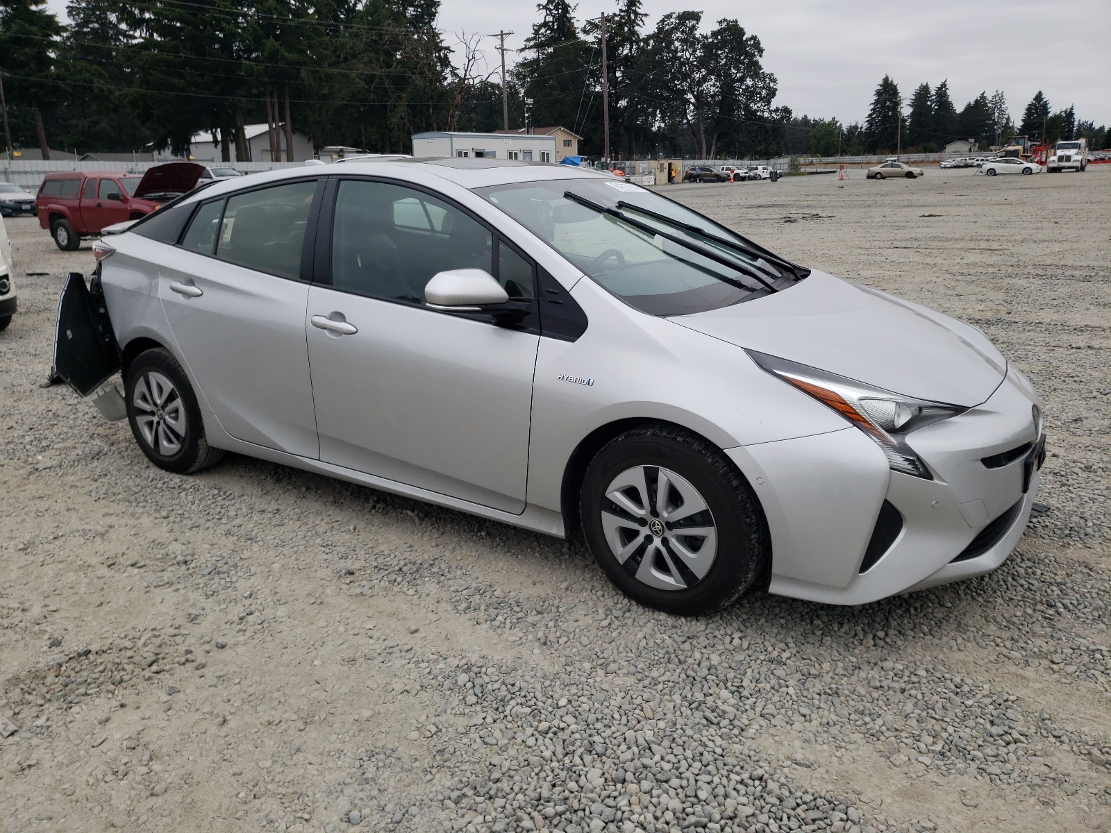 2018 Toyota Prius vin: JTDKARFU7J3068395