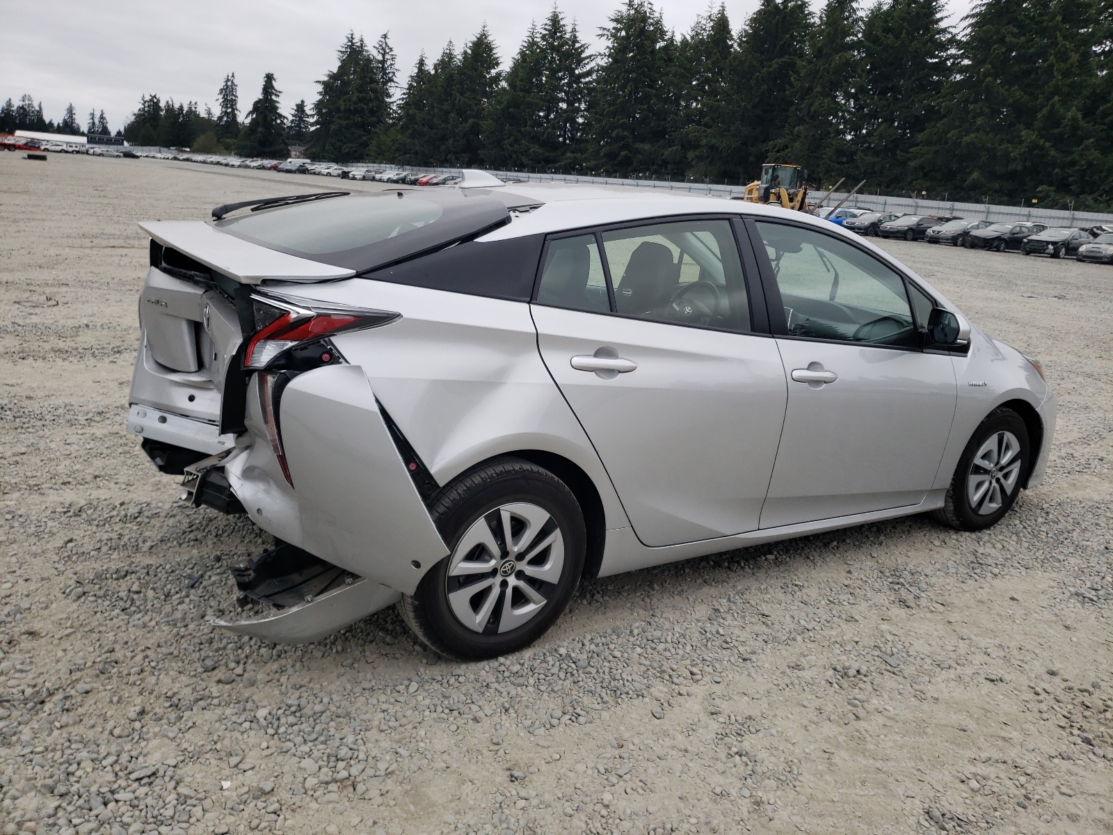 2018 Toyota Prius vin: JTDKARFU7J3068395