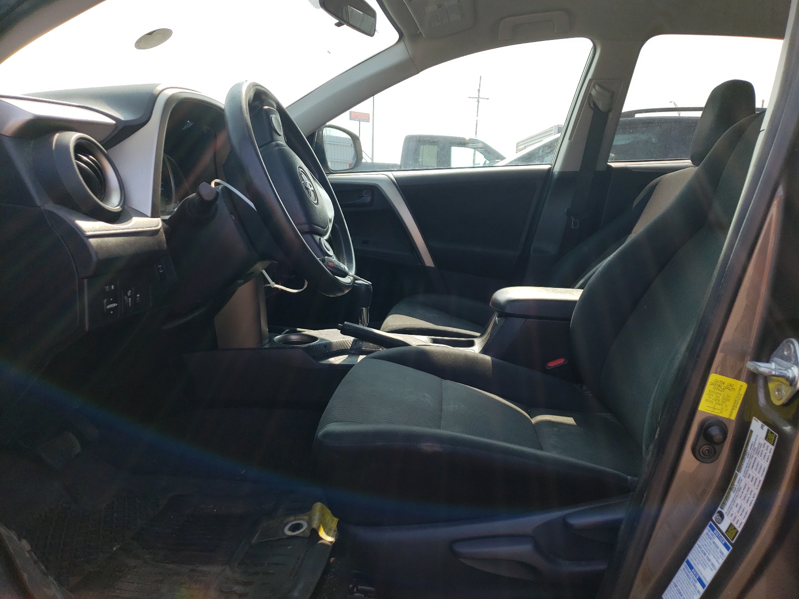 2T3BFREV6FW325515 2015 Toyota Rav4 Le