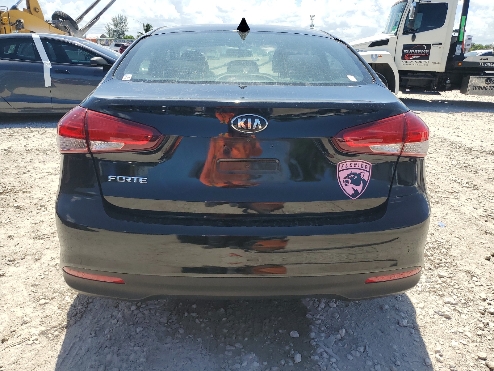 3KPFL4A72JE283899 2018 Kia Forte Lx