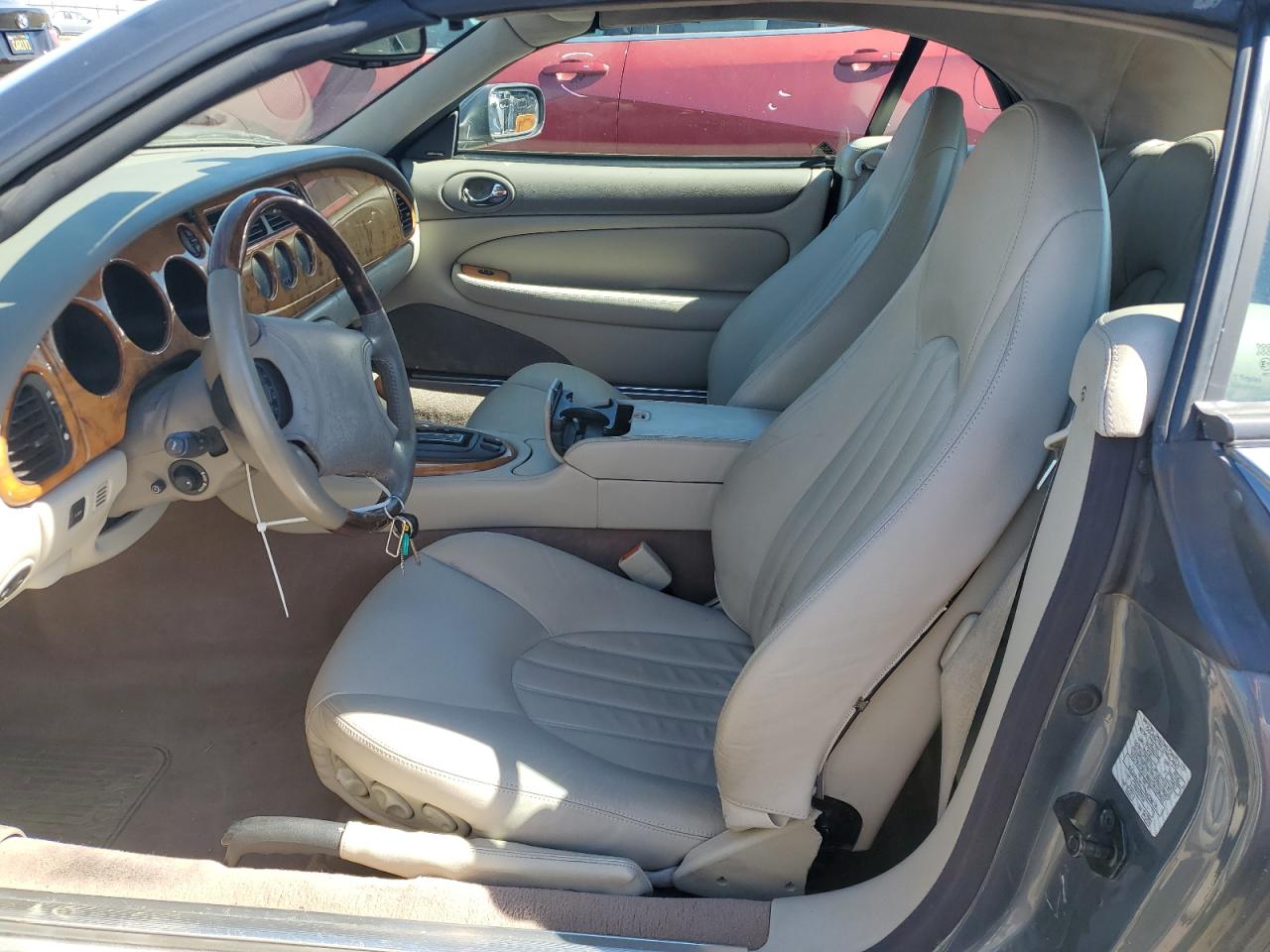 2000 Jaguar Xk8 VIN: SAJJA42C7YNA05814 Lot: 65280894