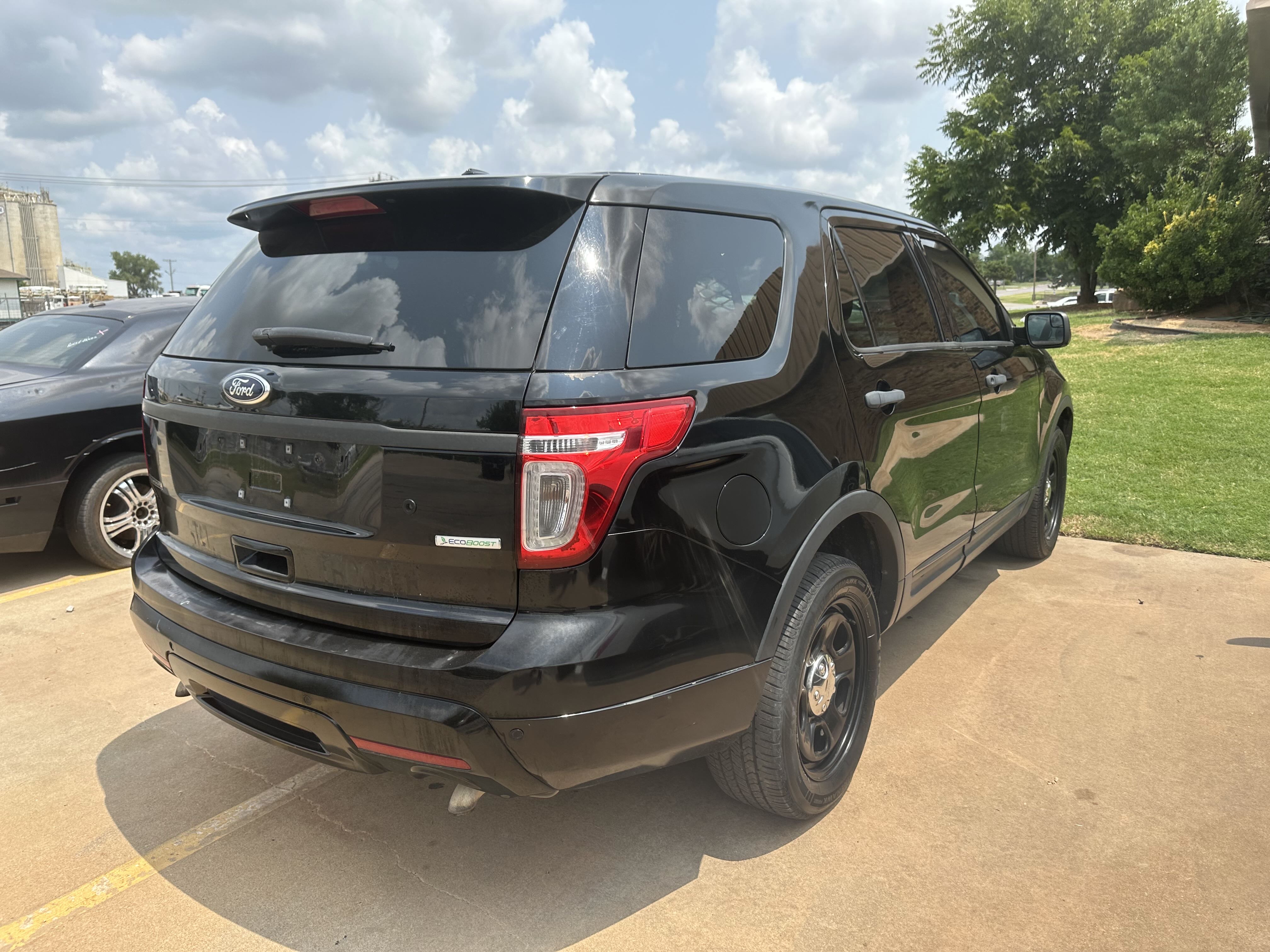 2015 Ford Explorer Police Interceptor vin: 1FM5K8AT9FGB32838