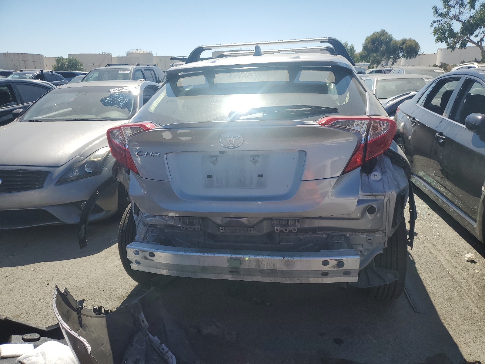 JTNKHMBX8K1020654 2019 Toyota C-Hr Xle