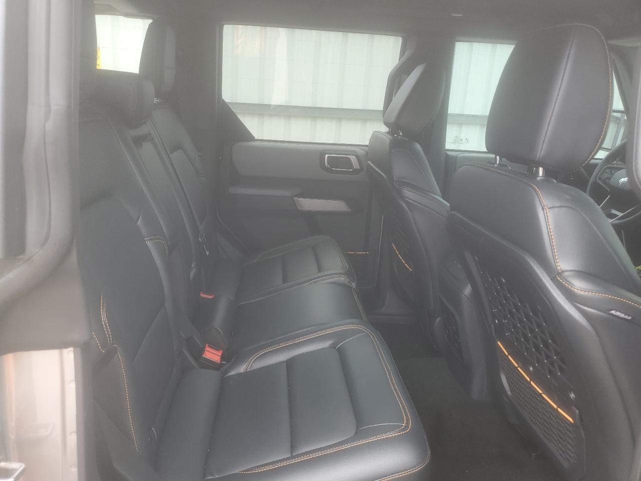 2023 Ford Bronco Base VIN: 1FMEE5DP7PLB73109 Lot: 64151034