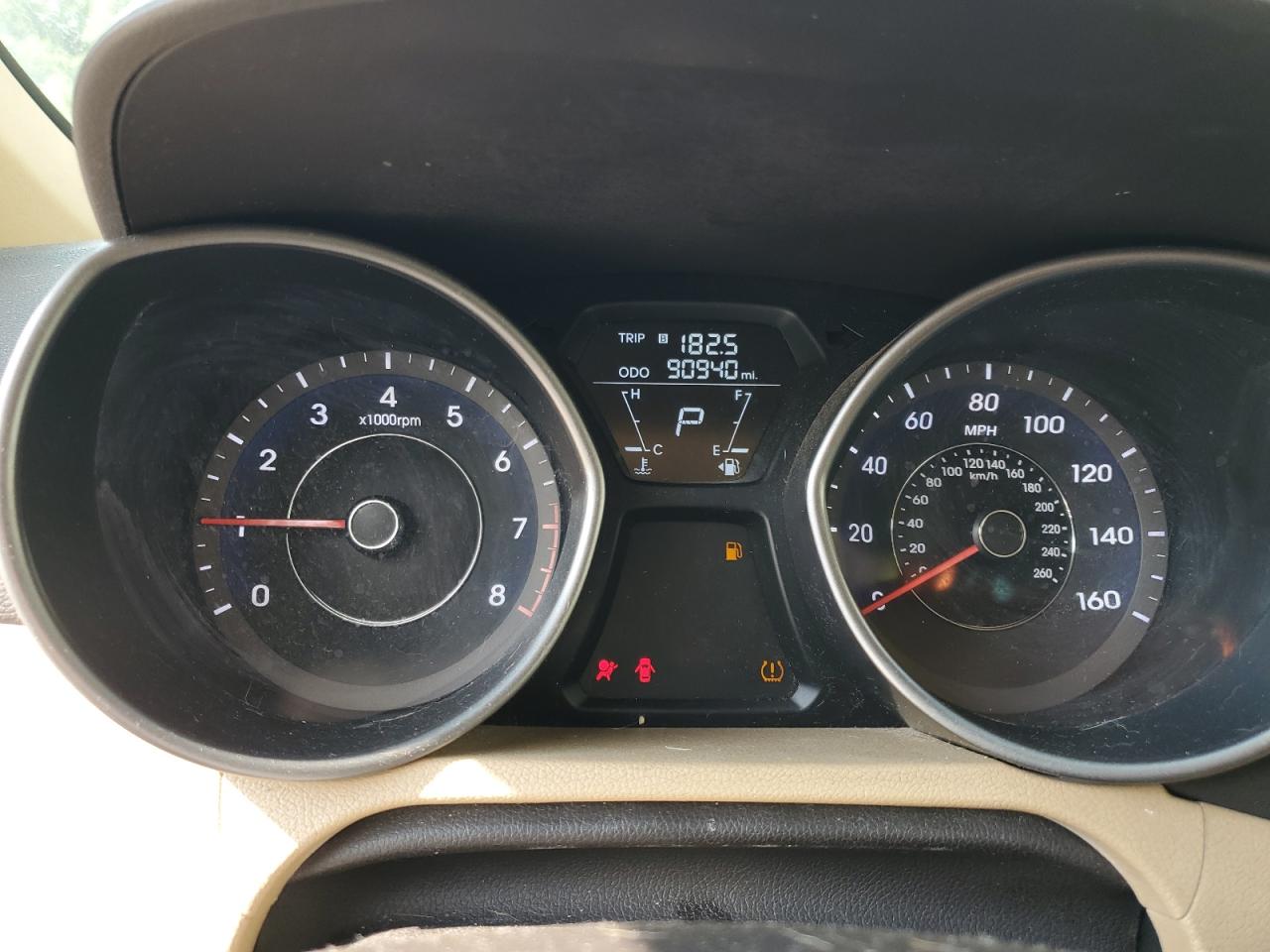 2012 Hyundai Elantra Gls VIN: 5NPDH4AE7CH147175 Lot: 62270004