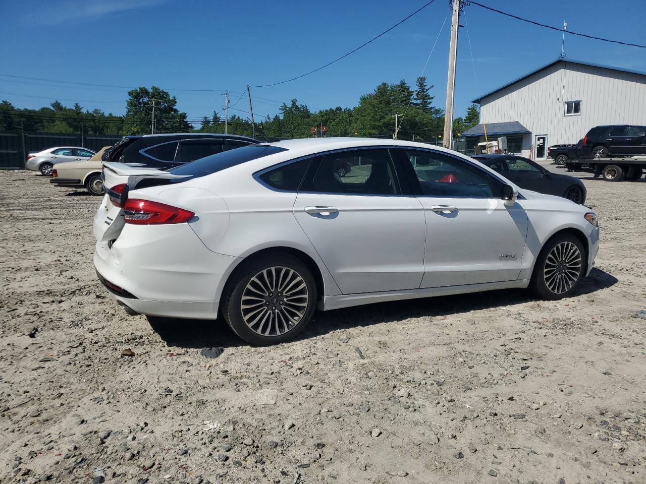 VIN 3FA6P0RU9HR388911 2017 FORD FUSION no.3