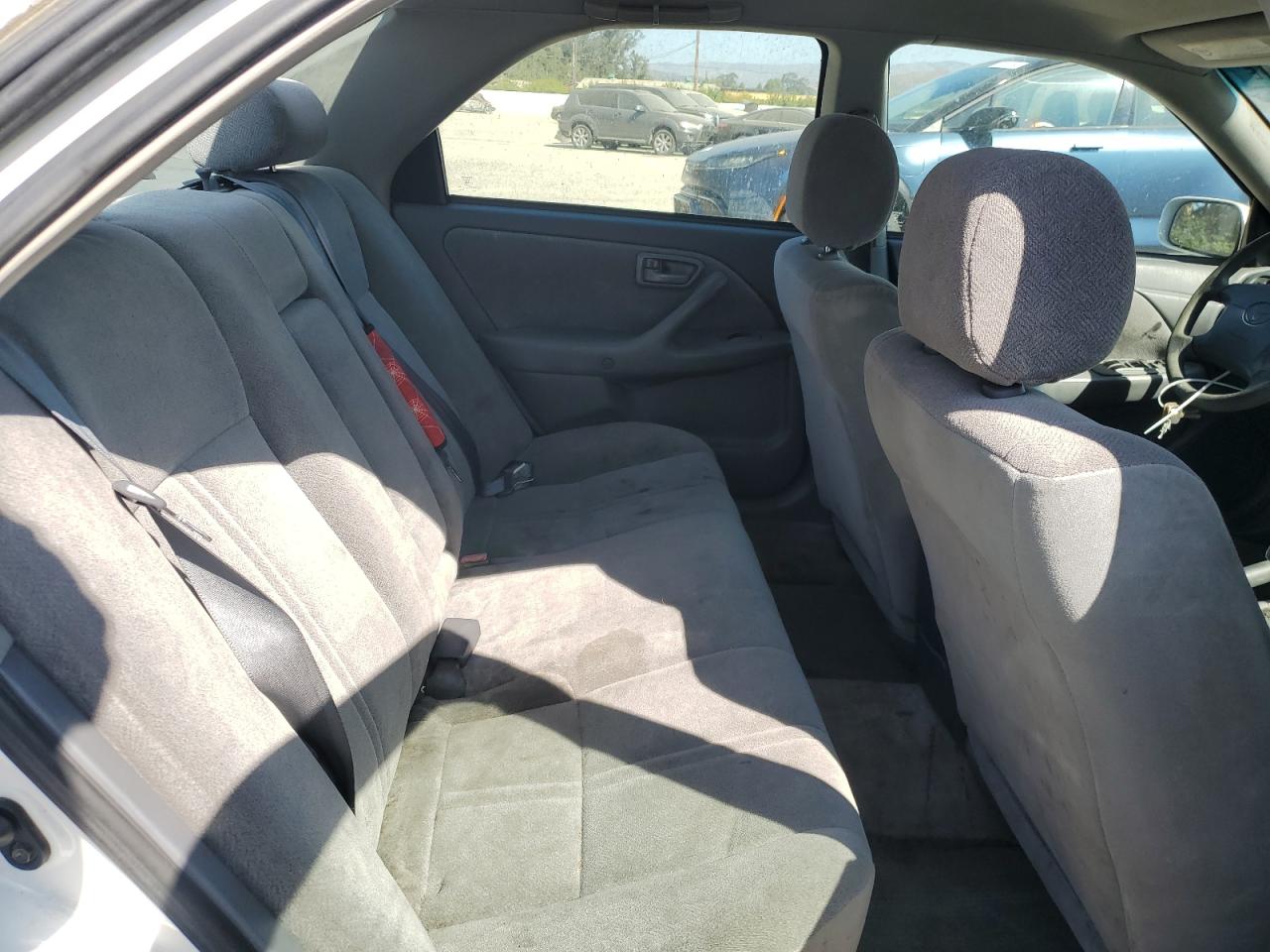 2000 Toyota Camry Ce VIN: 4T1BG22K2YU937317 Lot: 65199104