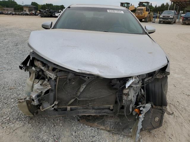 Sedans TOYOTA CAMRY 2013 Srebrny
