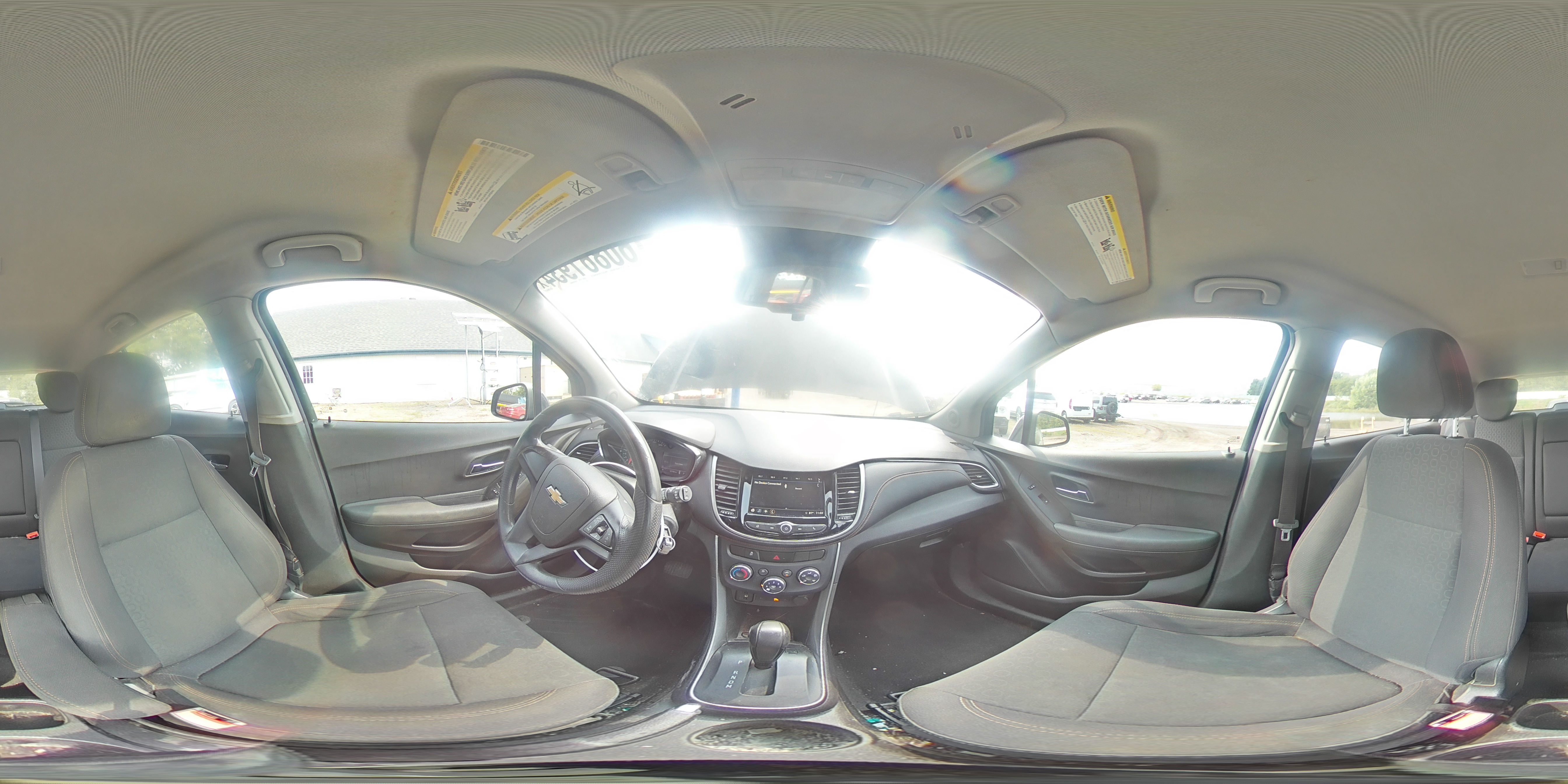 2018 Chevrolet Trax Ls VIN: 3GNCJNSB8JL168275 Lot: 60861934