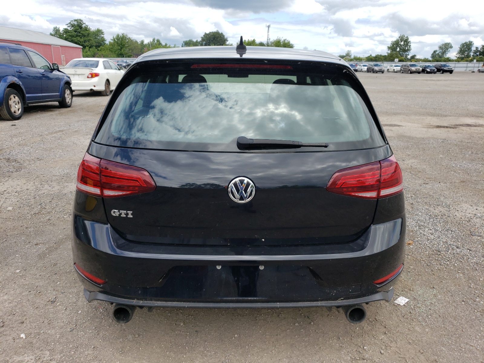 3VW447AU9JM296745 2018 Volkswagen Gti S/Se