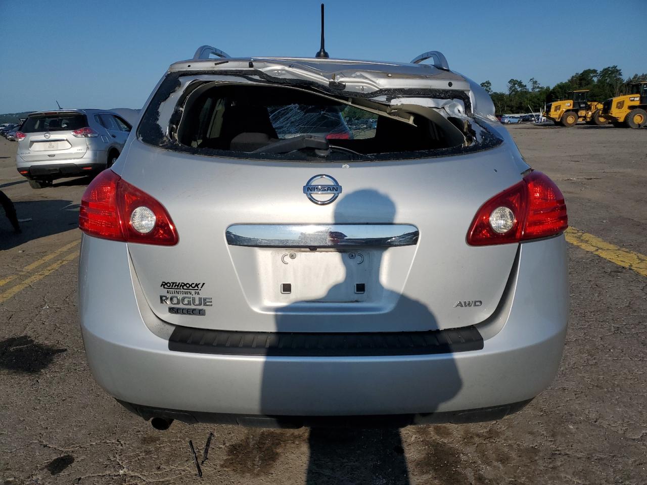 2015 Nissan Rogue Select S VIN: JN8AS5MV8FW761001 Lot: 63895694