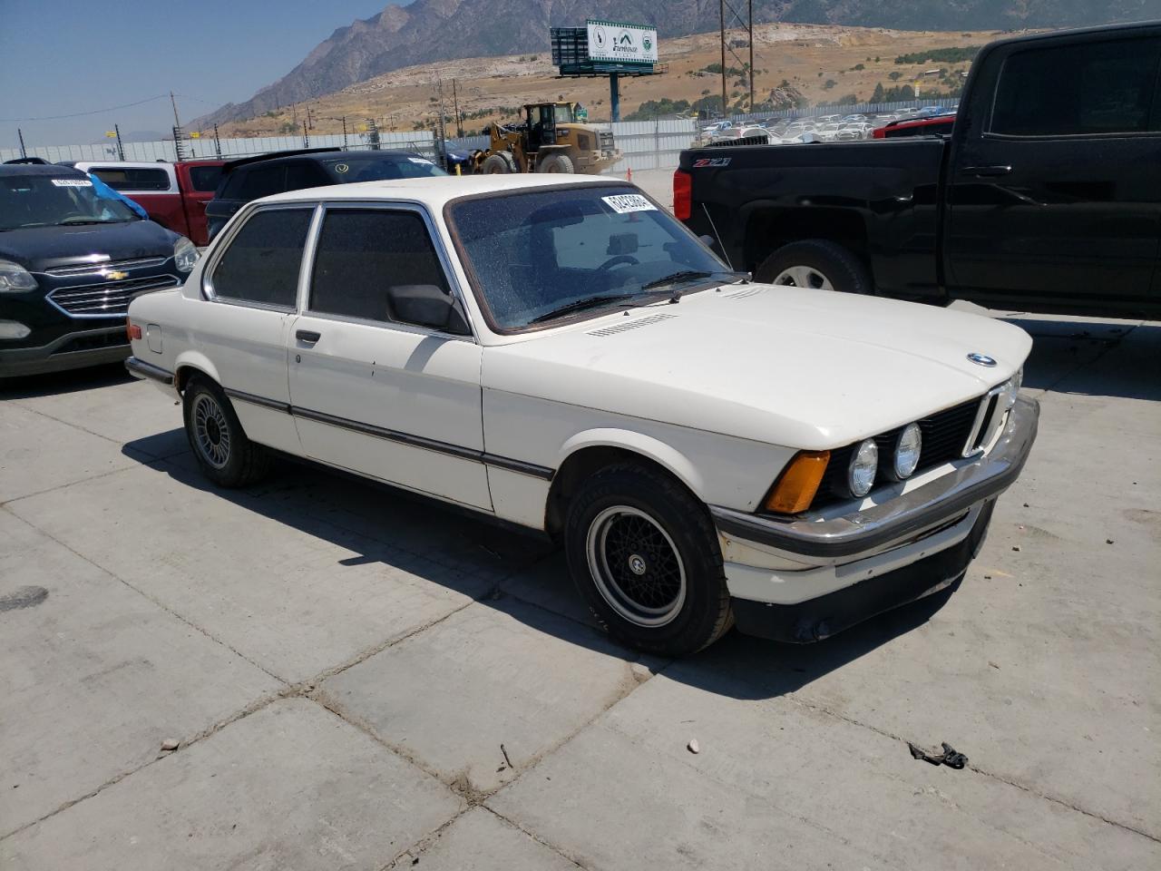 1981 BMW 320 I VIN: WBAAG3302B8023701 Lot: 62423864