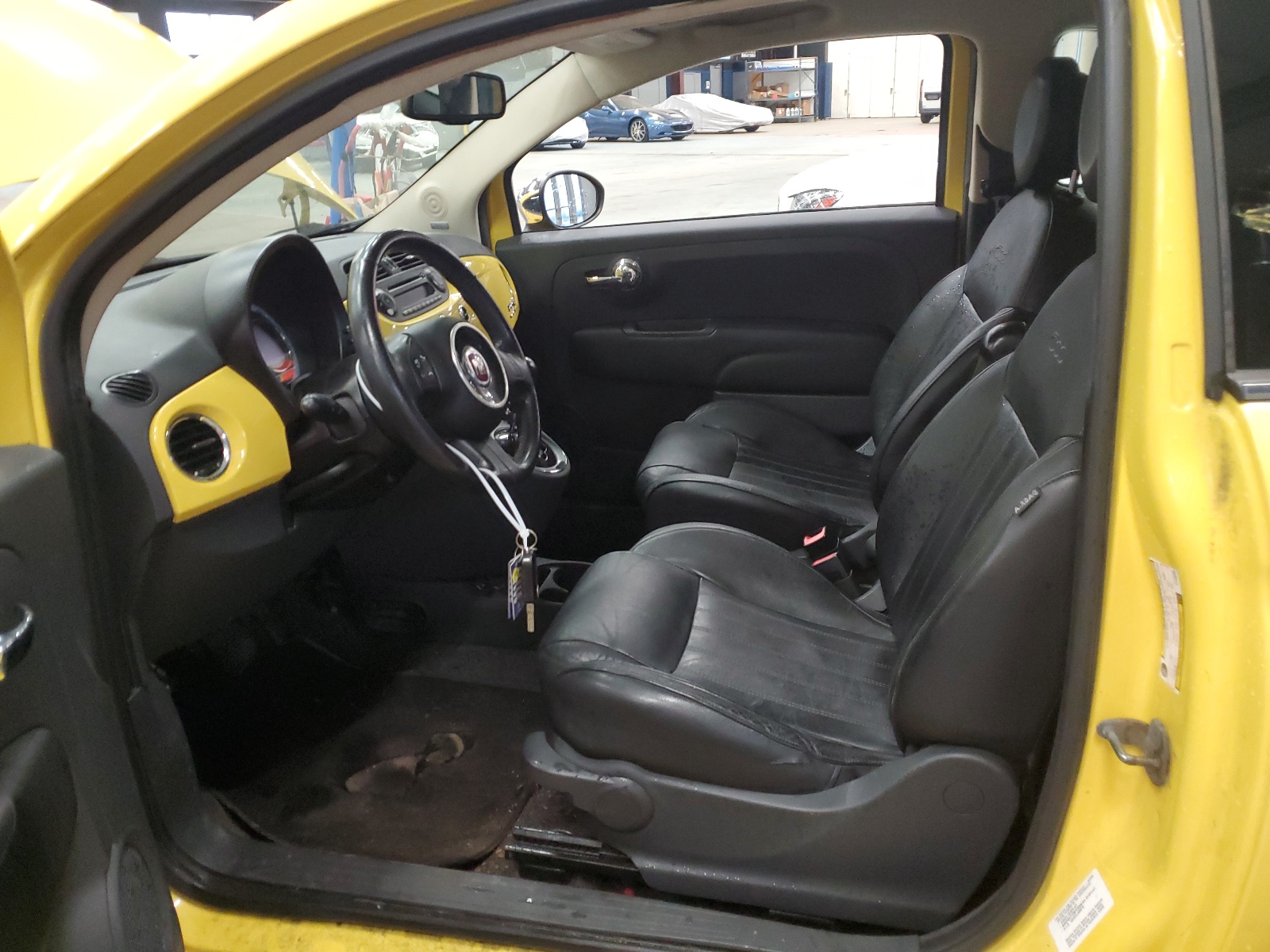 2012 Fiat 500 Lounge vin: 3C3CFFER2CT128256