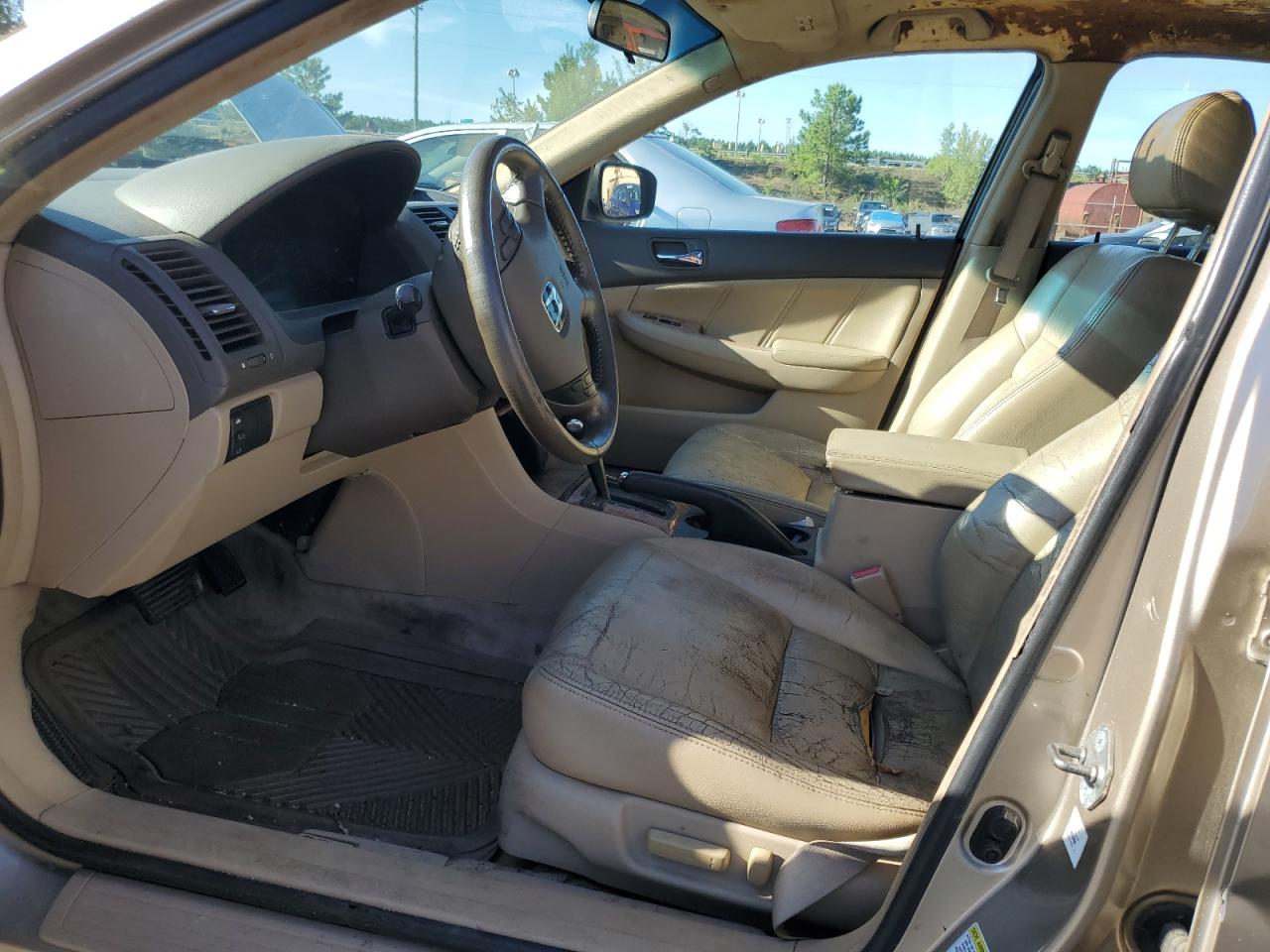 2004 Honda Accord Ex VIN: 1HGCM56704A028224 Lot: 62749744