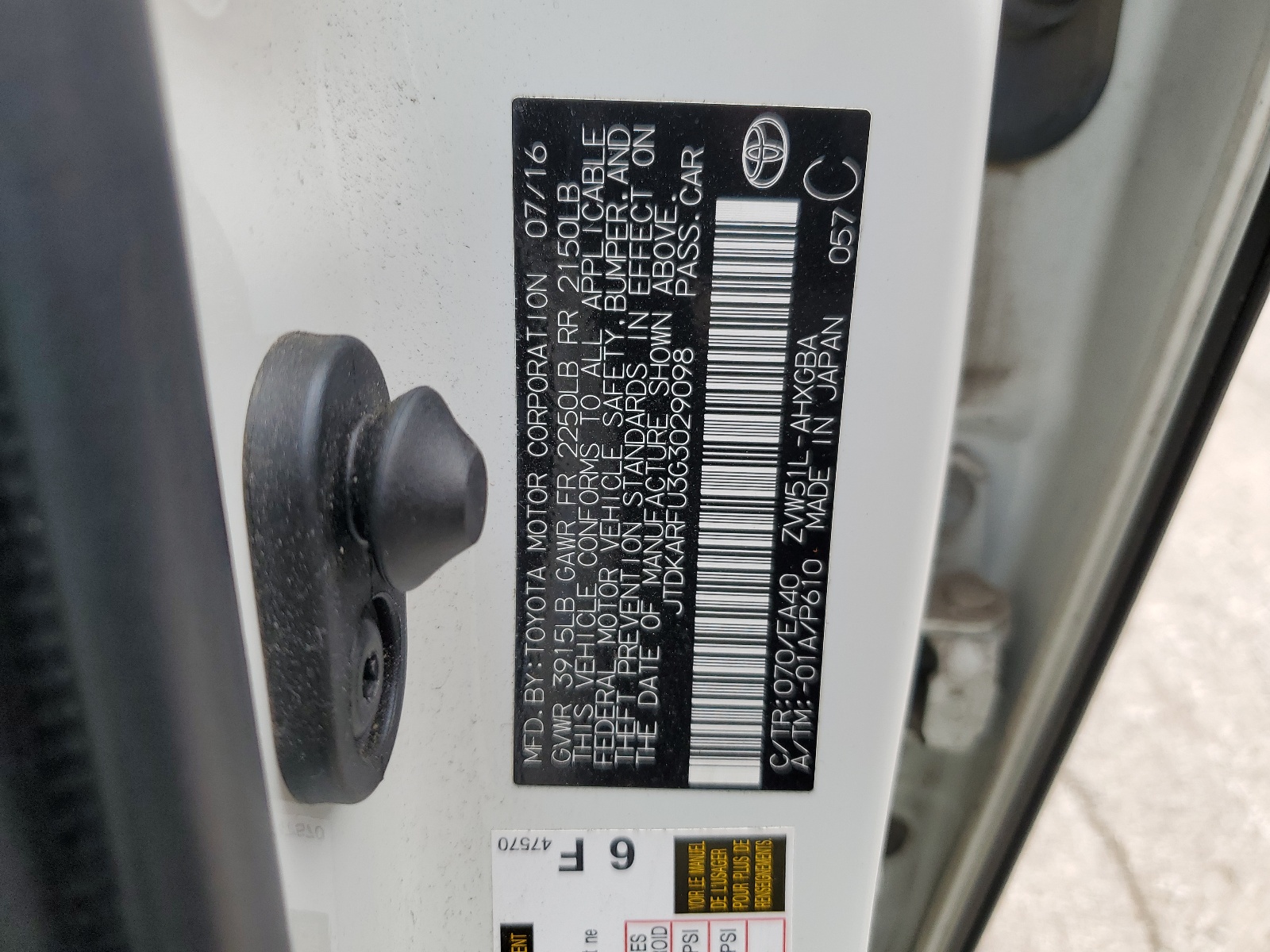 JTDKARFU3G3029098 2016 Toyota Prius