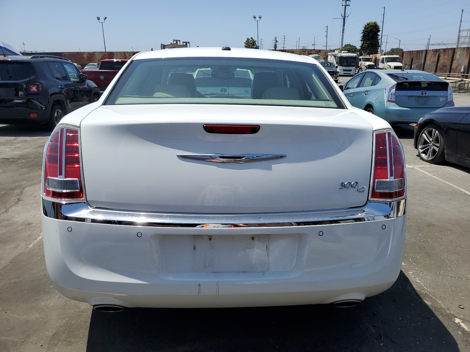 2013 Chrysler 300C vin: 2C3CCAET1DH573475