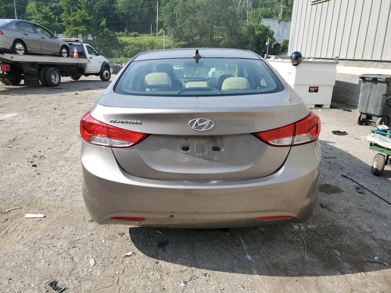 2012 Hyundai Elantra Gls VIN: 5NPDH4AE7CH147175 Lot: 62270004