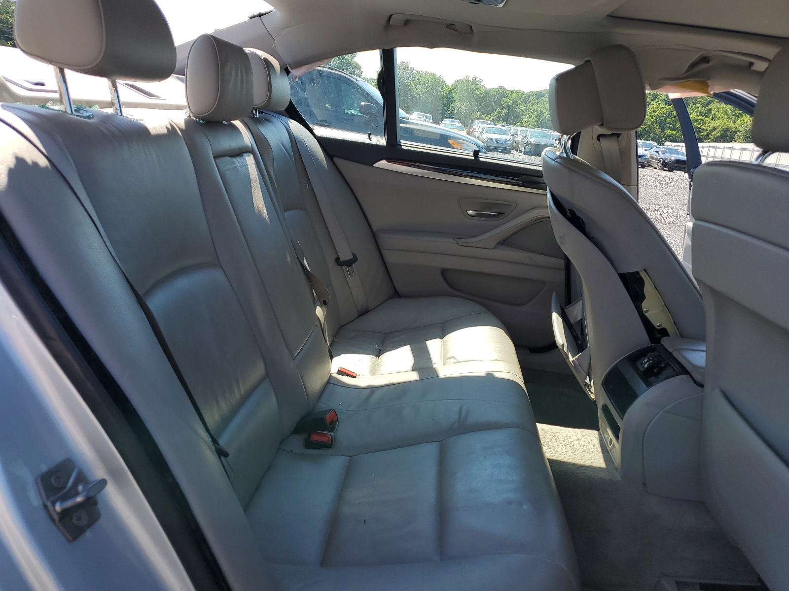 WBAFR1C59BC750881 2011 BMW 528 I