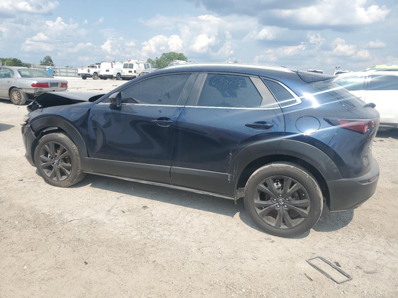 3MVDMBBM6RM638795 2024 MAZDA CX-30 - Image 2