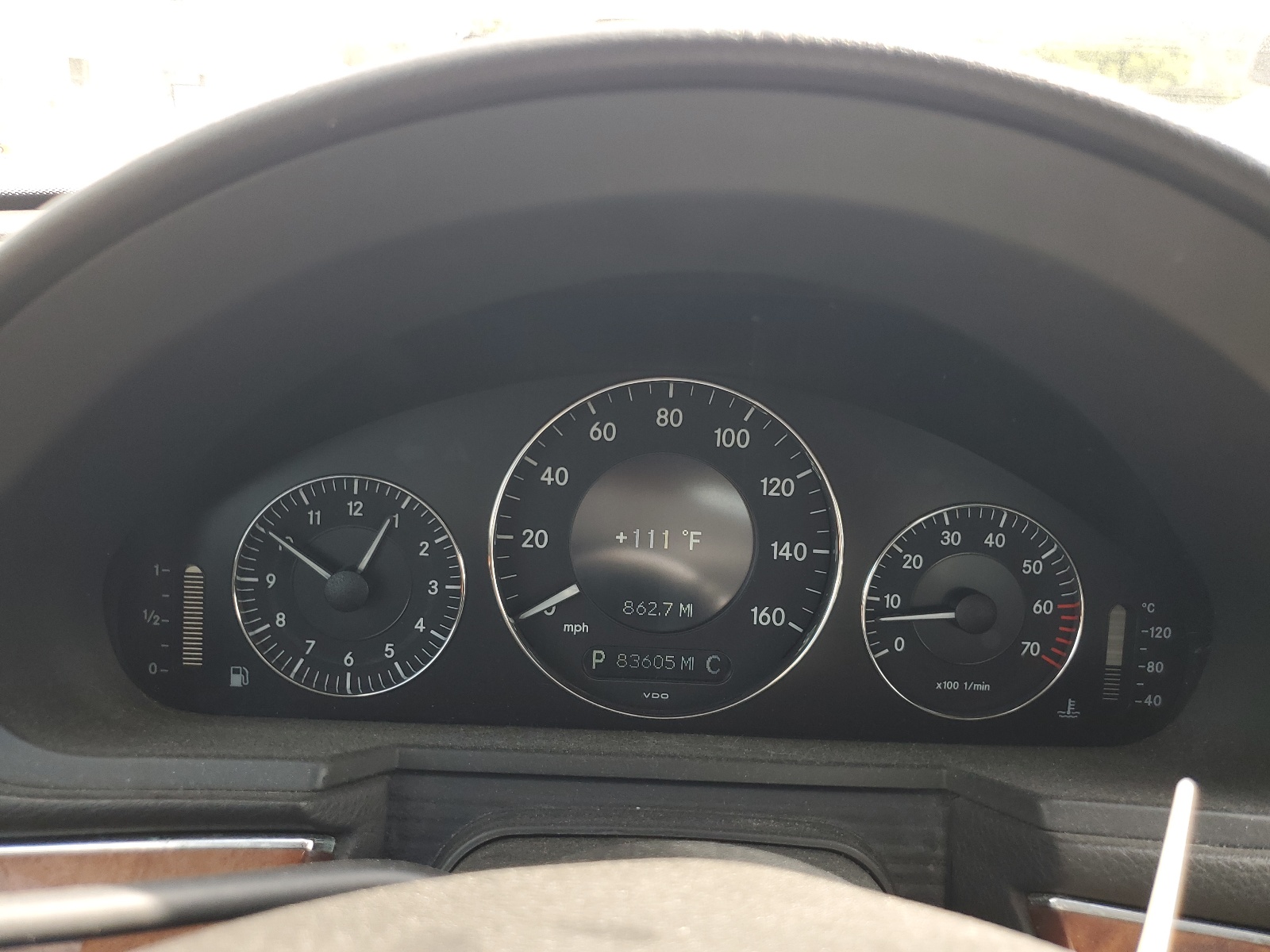 WDBUF65J34A445688 2004 Mercedes-Benz E 320