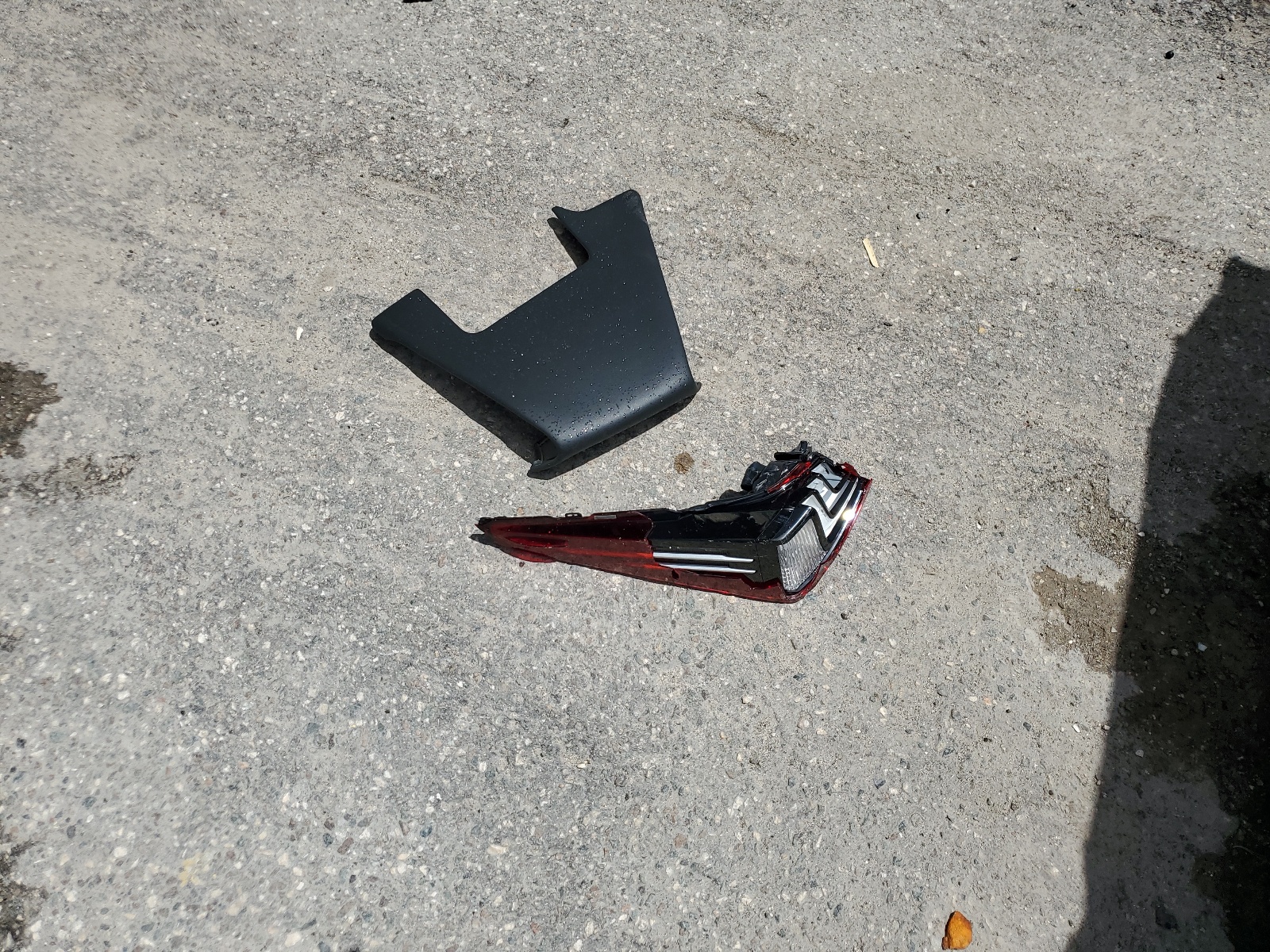 58AGZ1B17NU121211 2022 Lexus Es 350 Base