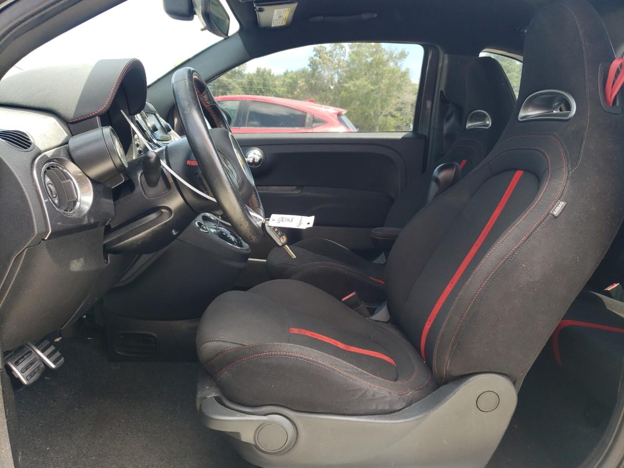 2018 Fiat 500 Abarth VIN: 3C3CFFFH8JT359214 Lot: 61527374