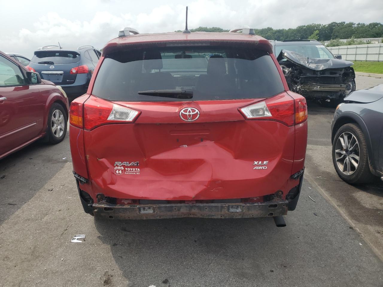 2015 Toyota Rav4 Xle VIN: 2T3RFREV1FW358324 Lot: 64821044