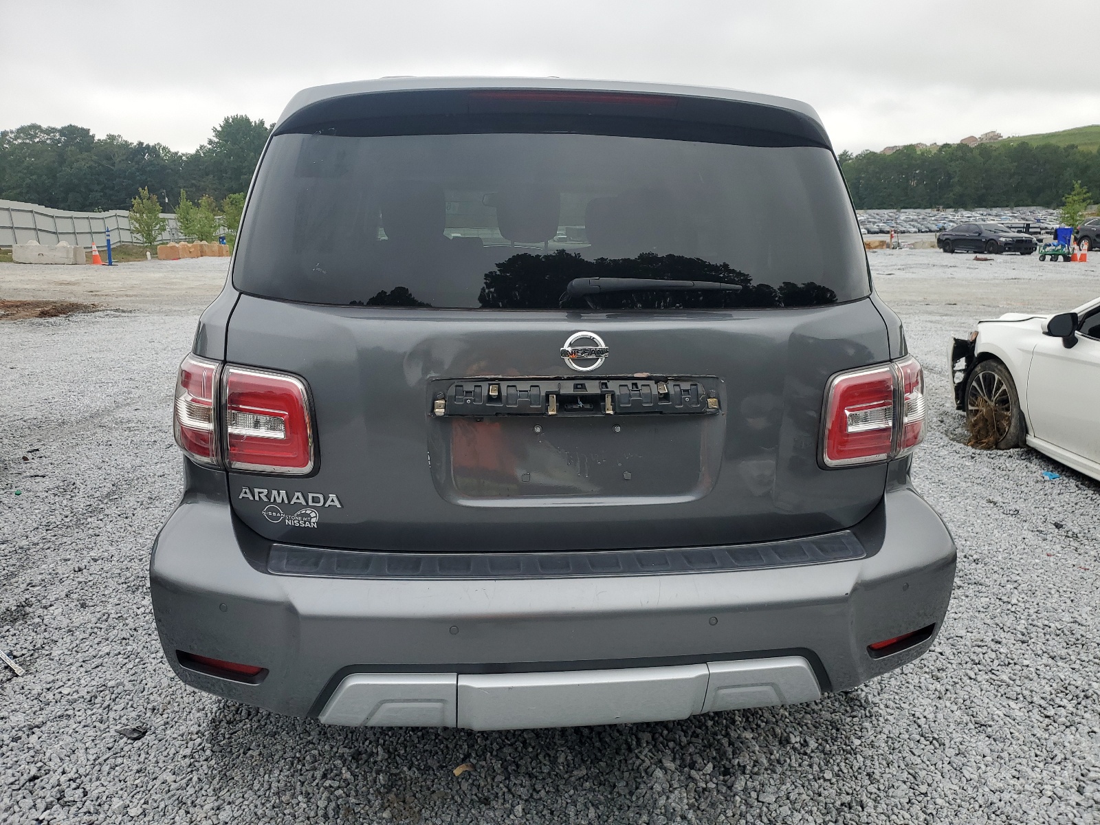 2017 Nissan Armada Sv vin: JN8AY2ND1H9008110