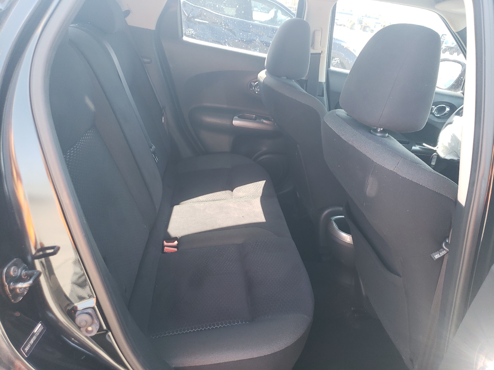 JN8AF5MR8BT020852 2011 Nissan Juke S